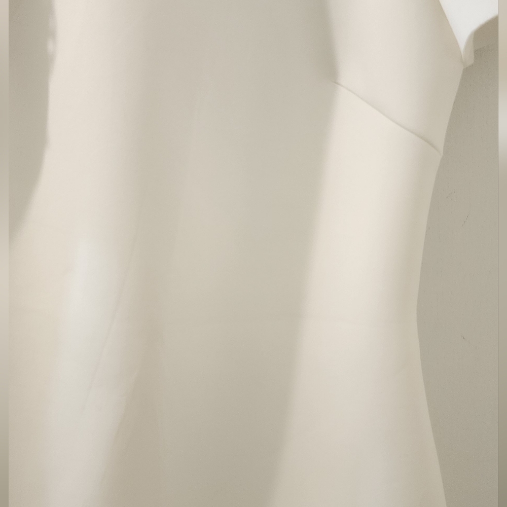 Badgley Mischka Elegant White Dress with Floral‎ Sleeves, Size 10. - Picture 5 of 10